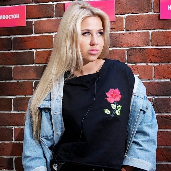 О чём молчат цвета ауры участниц Дома-2? О чём молчат цвета ауры участниц Дома-2?