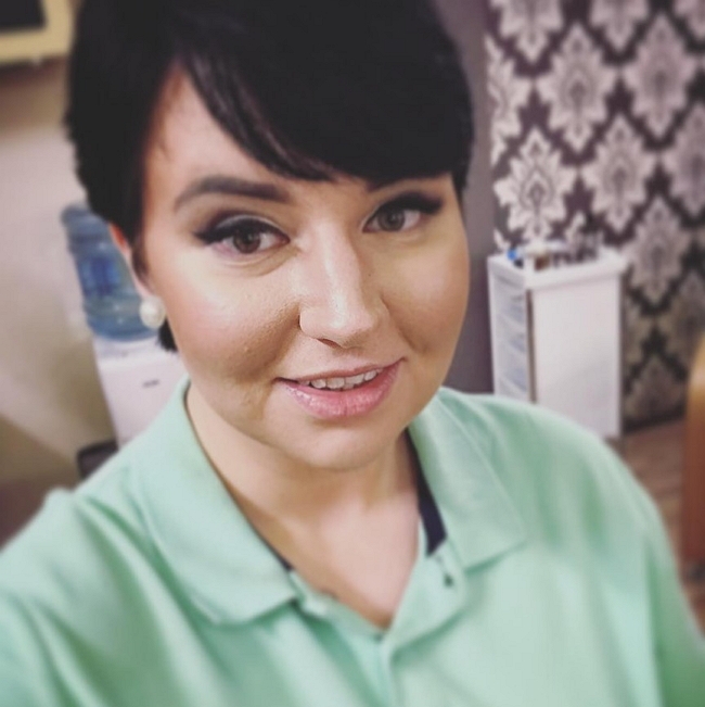 Иосиф Оганесян радуется подарку своей девушки Иосиф Оганесян радуется подарку своей девушки