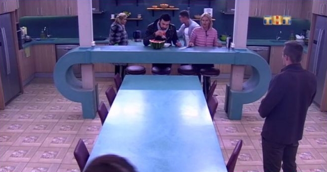 Мнение: Домом-2 правят парадоксы? Мнение: Домом-2 правят парадоксы?