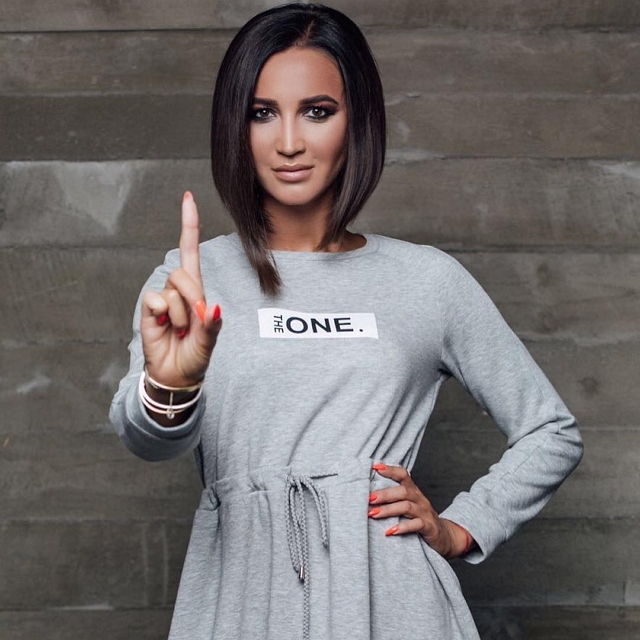 Ольга Бузова: Мы возглавили российский iTunes! Ольга Бузова: Мы возглавили российский iTunes!