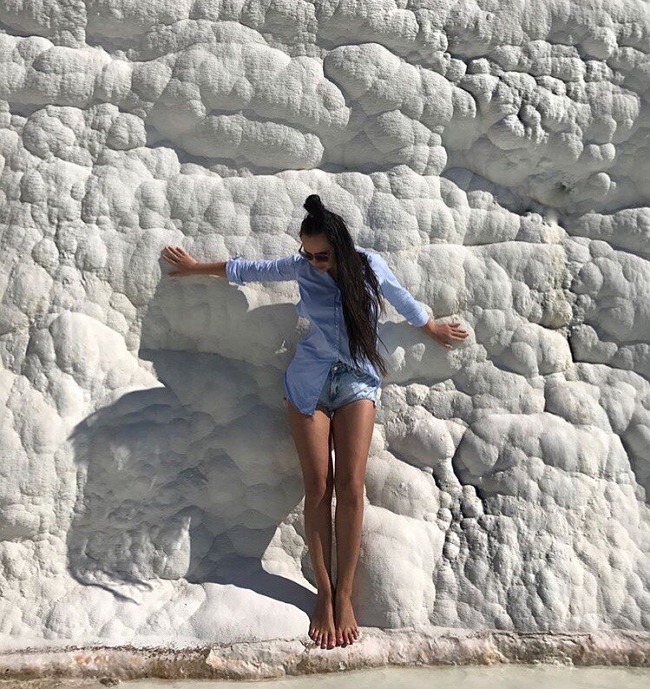 Гусев и Романец улетели на отдых в Турцию Гусев и Романец улетели на отдых в Турцию