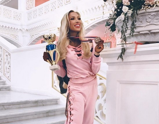 Лиза Полыгалова покорила Астрахань Лиза Полыгалова покорила Астрахань