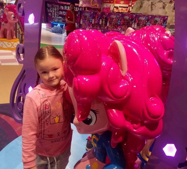 Фото детей участников Дома-2 (23.10.2017) Фото детей участников Дома-2 (23.10.2017)