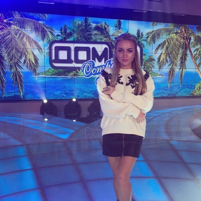 Фото со съёмок ток-шоу (24.10.2017) Фото со съёмок ток-шоу (24.10.2017)