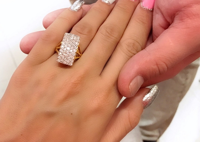 Алена Ашмарина: Мы с Ильей три года вместе! Алена Ашмарина: Мы с Ильей три года вместе!