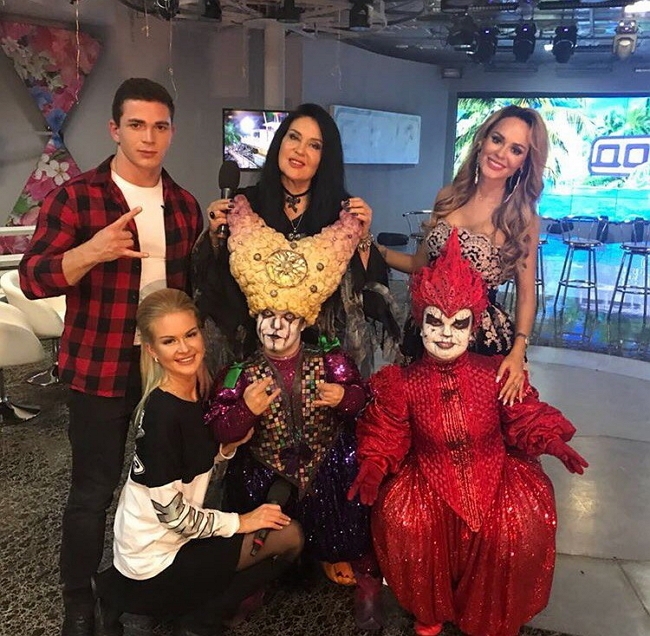 Фото со съёмок ток-шоу (25.10.2017) Фото со съёмок ток-шоу (25.10.2017)