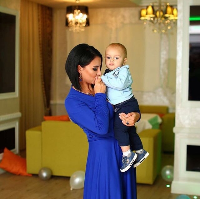 Виктория Берникова: Моему мальчику уже год! Виктория Берникова: Моему мальчику уже год!