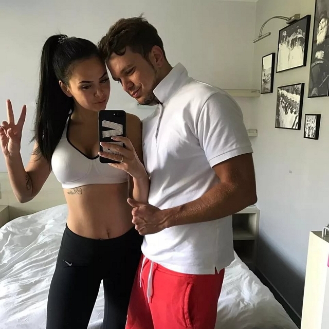 Виктория Романец: Пока мы не можем иметь детей Виктория Романец: Пока мы не можем иметь детей