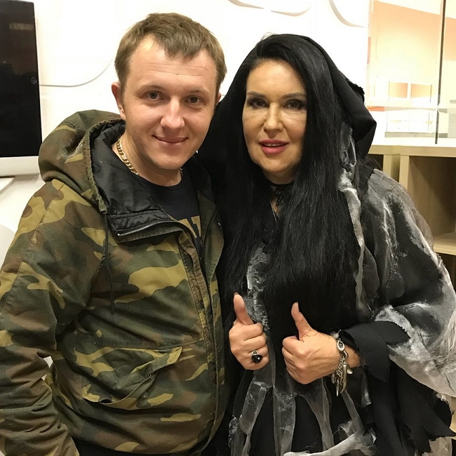 Фото со съёмок ток-шоу (27.10.2017) Фото со съёмок ток-шоу (27.10.2017)