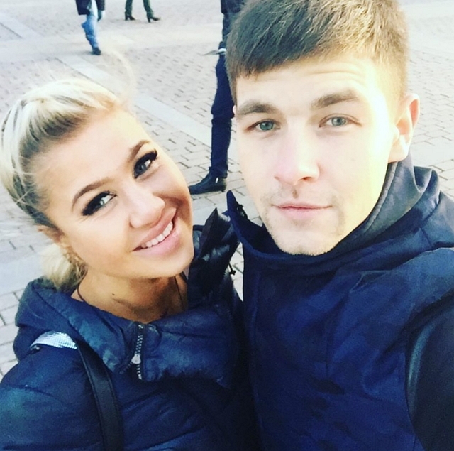 Дмитренко познакомил семью с Марией Кохно Дмитренко познакомил семью с Марией Кохно