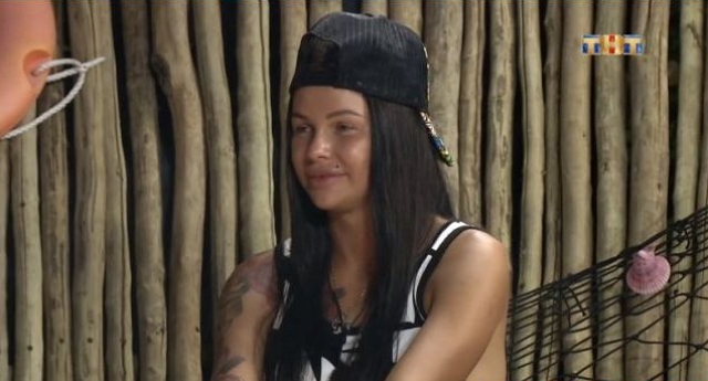 Мнение: Александра Шева вместо «мальчика для битья»? Мнение: Александра Шева вместо «мальчика для битья»?