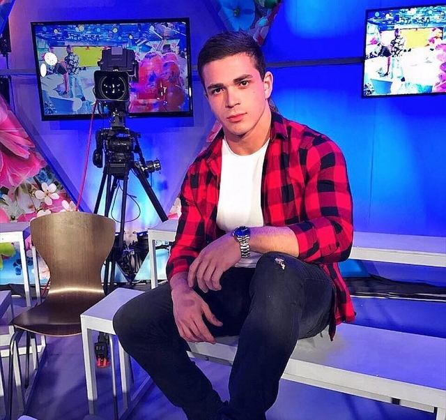 Фото со съёмок ток-шоу (29.10.2017) Фото со съёмок ток-шоу (29.10.2017)