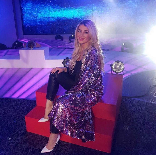 Фото со съёмок ток-шоу (29.10.2017) Фото со съёмок ток-шоу (29.10.2017)