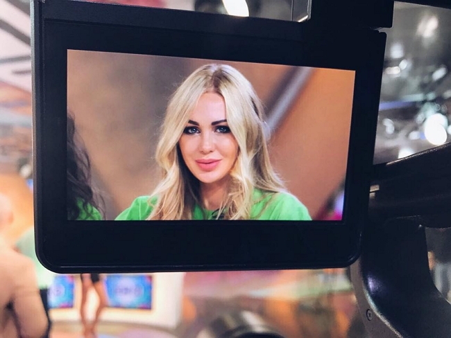 Фото со съёмок ток-шоу (1.11.2017) Фото со съёмок ток-шоу (1.11.2017)