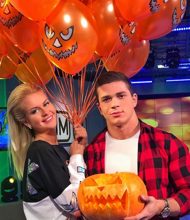 Фото со съёмок ток-шоу (1.11.2017) Фото со съёмок ток-шоу (1.11.2017)