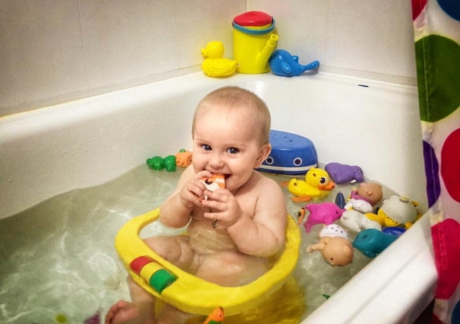 Варвара Меньщикова заставила отца серьёзно поволноваться Варвара Меньщикова заставила отца серьёзно поволноваться