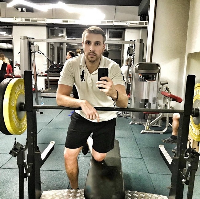 ����� ����� ���: ����� ����������