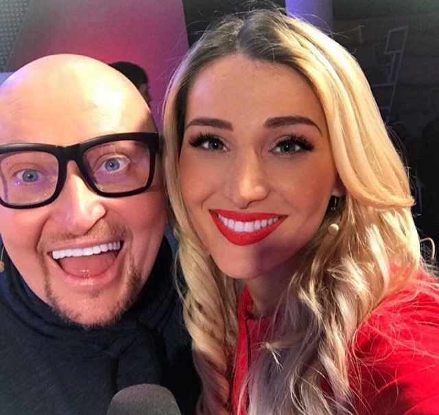 Фото со съёмок ток-шоу (6.12.2017) Фото со съёмок ток-шоу (6.12.2017)