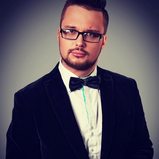 Егор Холявин оказался мошенником? Егор Холявин оказался мошенником?