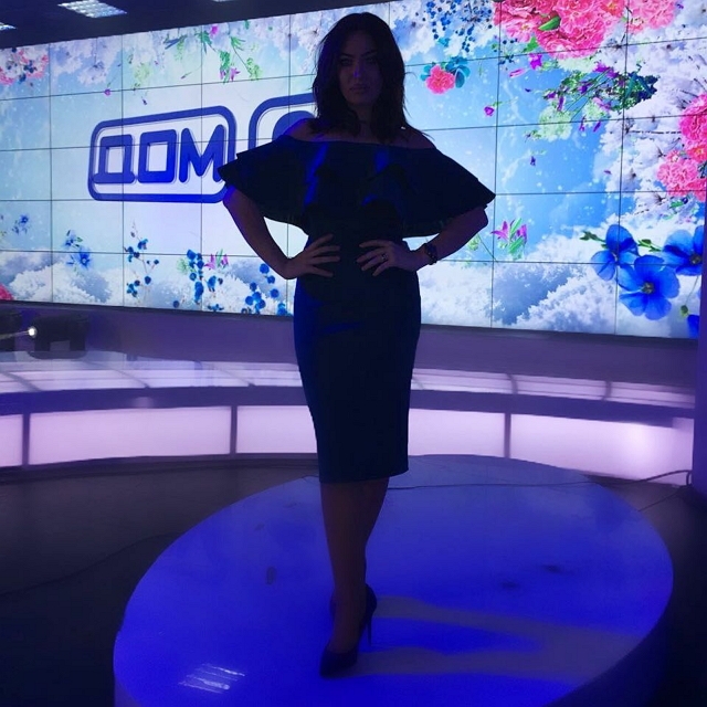 Фото со съёмок ток-шоу (10.12.2017) Фото со съёмок ток-шоу (10.12.2017)