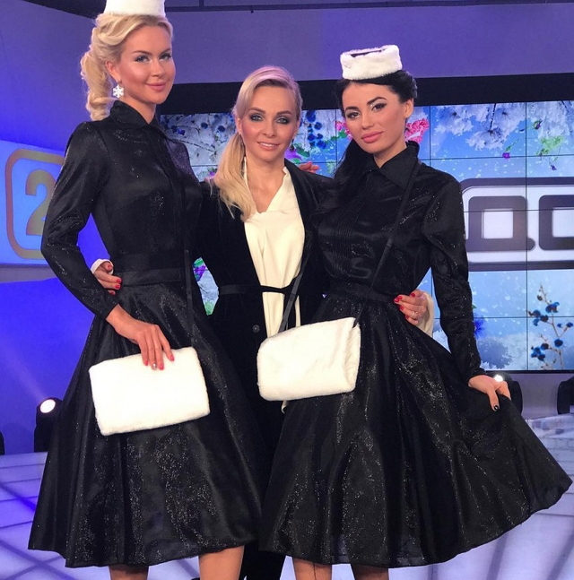 Фото со съёмок ток-шоу (10.12.2017) Фото со съёмок ток-шоу (10.12.2017)