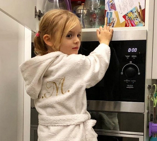 Фото детей участников Дома-2 (10.12.2017) Фото детей участников Дома-2 (10.12.2017)