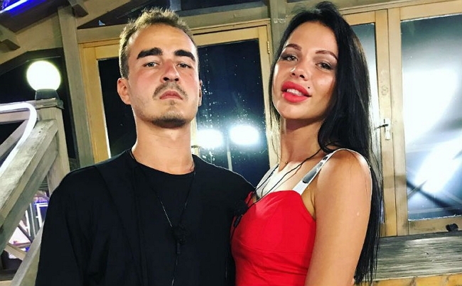 Александра Шева: Я знаю, зачем Денис это пишет Александра Шева: Я знаю, зачем Денис это пишет