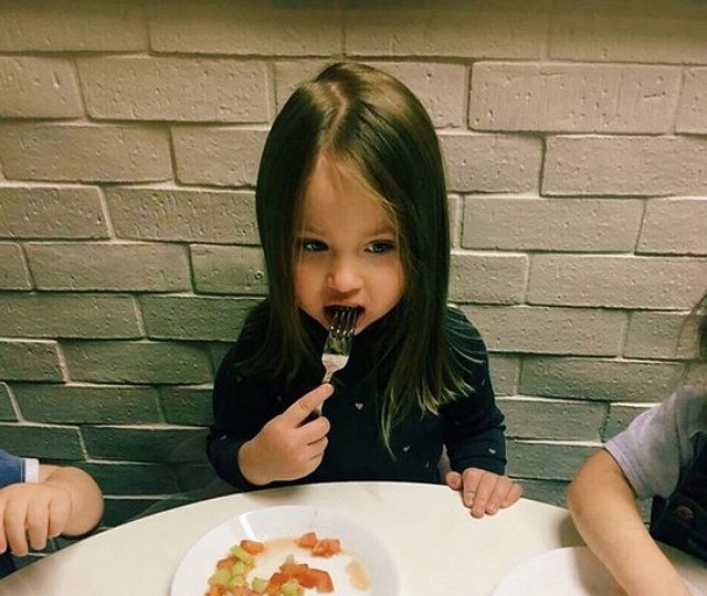 Фото детей участников Дома-2 (14.12.2017) Фото детей участников Дома-2 (14.12.2017)