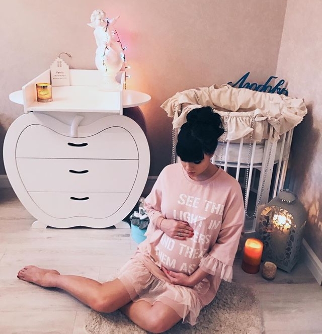 Нелли Ермолаева занялась обустройством детской Нелли Ермолаева занялась обустройством детской