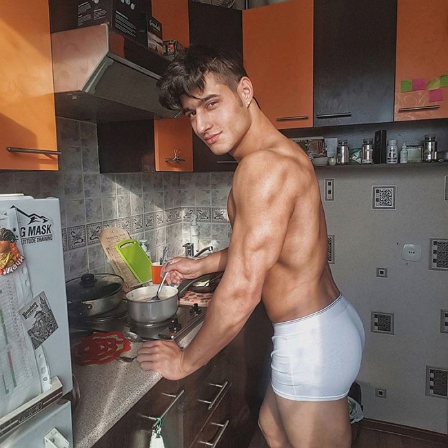 Новый участник Руслан Минаков Новый участник Руслан Минаков