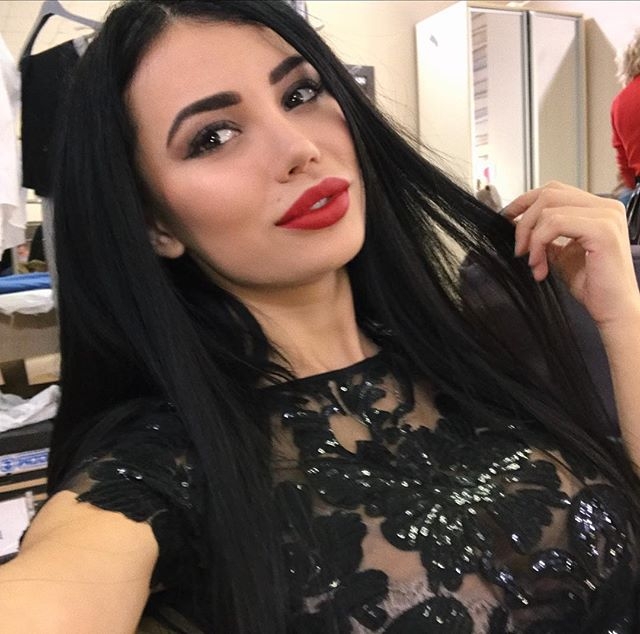 Сергей Захарьяш посоветовал возлюбленной найти «папика» Сергей Захарьяш посоветовал возлюбленной найти «папика»