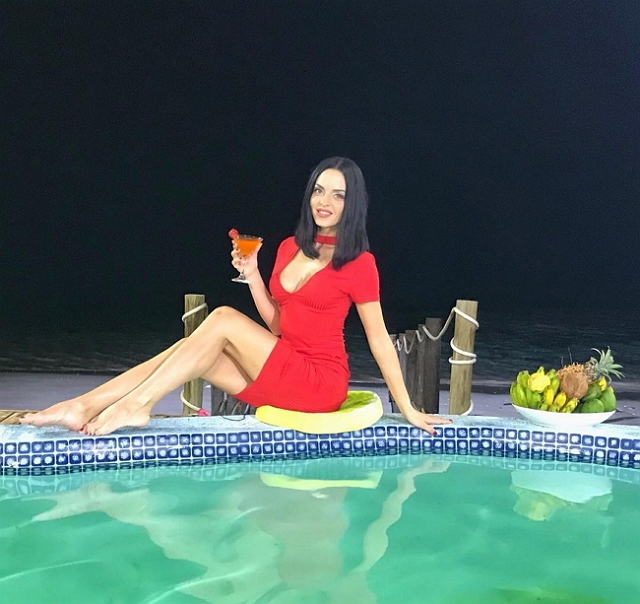 Юлия Ефременкова: Если не стану ведущей, уйду Юлия Ефременкова: Если не стану ведущей, уйду