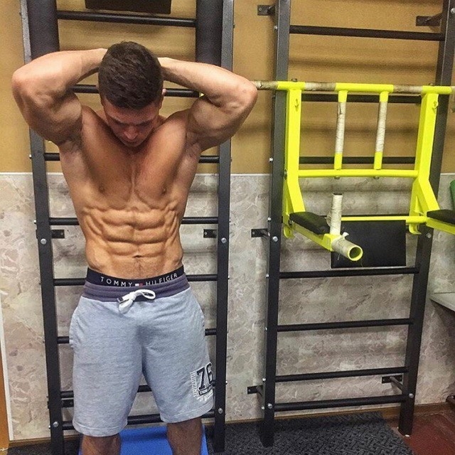 Роман Капаклы: Вы называете меня тупым качком? Роман Капаклы: Вы называете меня тупым качком?