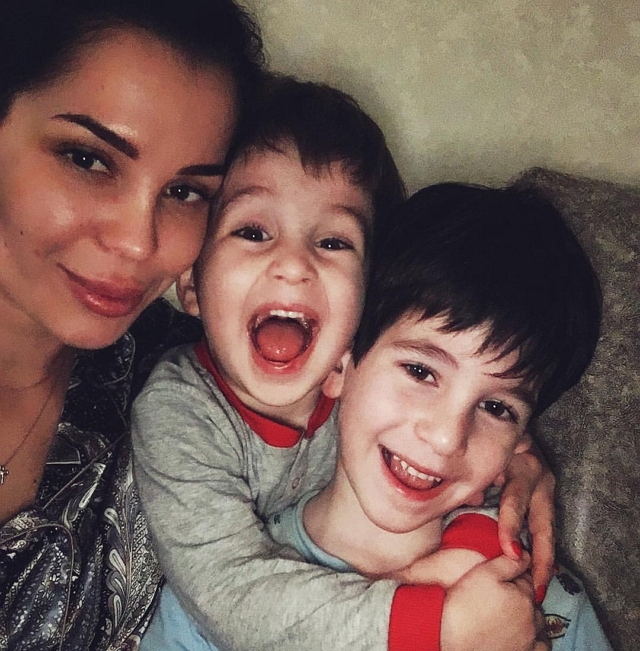 Фото детей участников Дома-2 (24.12.2017) Фото детей участников Дома-2 (24.12.2017)