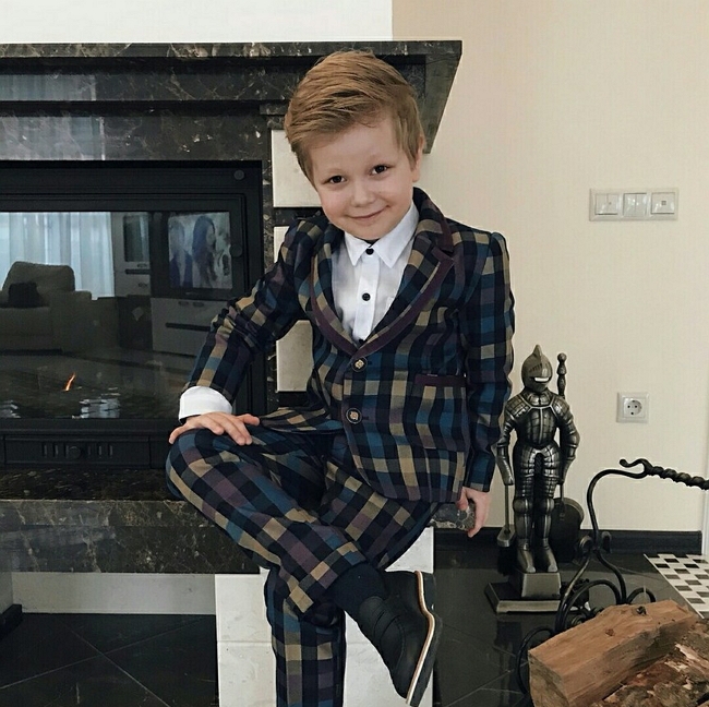 Фото детей участников Дома-2 (25.12.2017) Фото детей участников Дома-2 (25.12.2017)