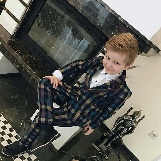 Фото детей участников Дома-2 (25.12.2017) Фото детей участников Дома-2 (25.12.2017)