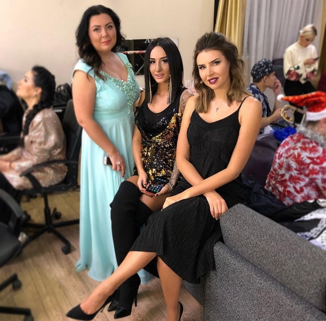 Фото со съёмок ток-шоу (26.12.2017) Фото со съёмок ток-шоу (26.12.2017)