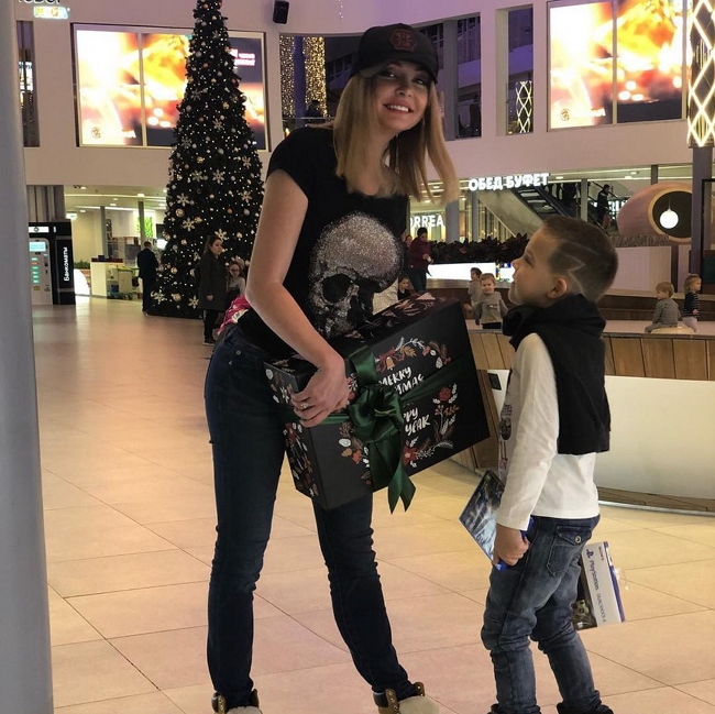 Фото детей участников Дома-2 (29.12.2017) Фото детей участников Дома-2 (29.12.2017)