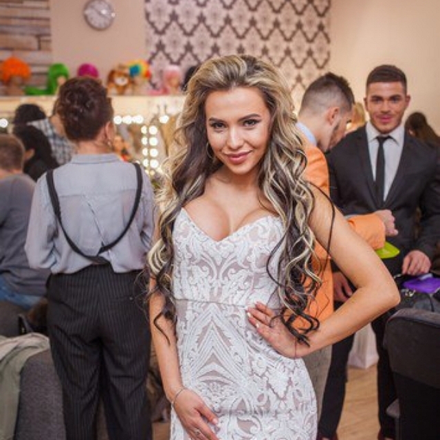 Фото со съёмок ток-шоу (30.12.2017) Фото со съёмок ток-шоу (30.12.2017)