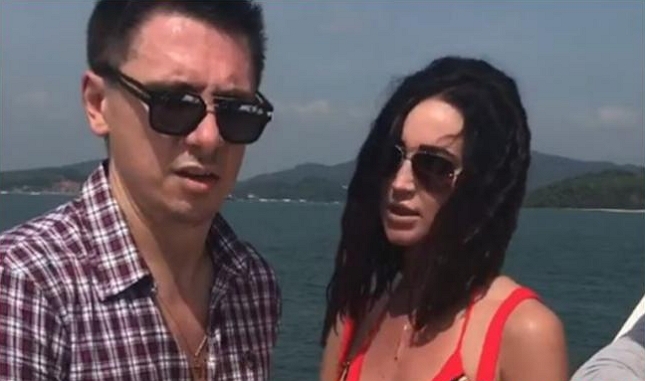 Мнение: Пиар или истинные чувства? Мнение: Пиар или истинные чувства?