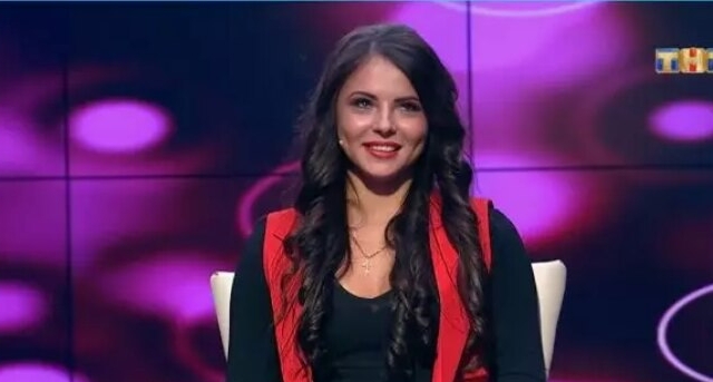 Мнение: Неотразимый Яббаров или липучая Жарикова? Мнение: Неотразимый Яббаров или липучая Жарикова?