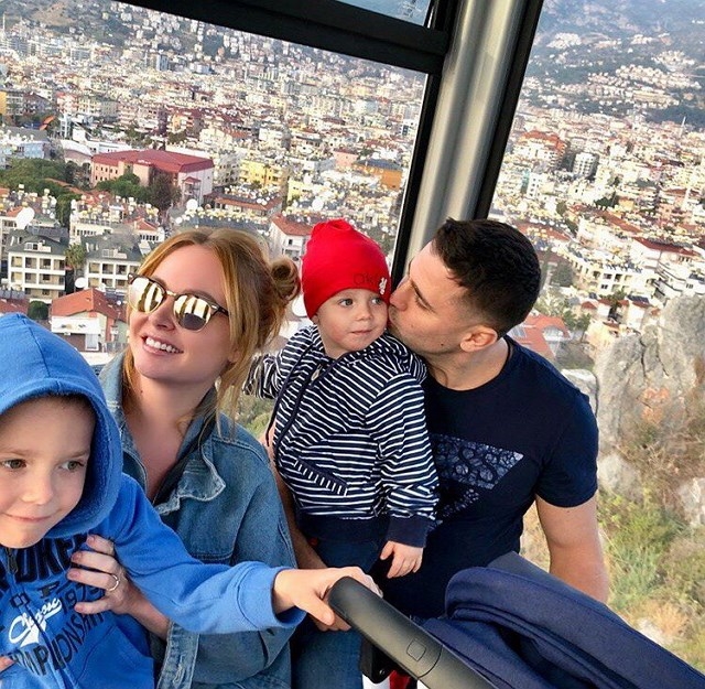 Фото детей участников Дома-2 (26.02.2018) Фото детей участников Дома-2 (26.02.2018)