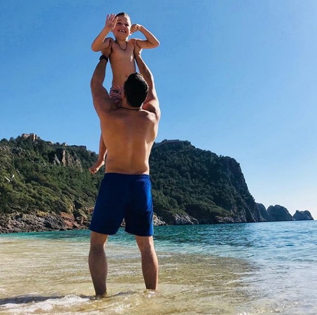 Фото детей участников Дома-2 (27.02.2018) Фото детей участников Дома-2 (27.02.2018)