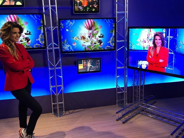 Фото со съёмок ток-шоу (2.03.2018) Фото со съёмок ток-шоу (2.03.2018)