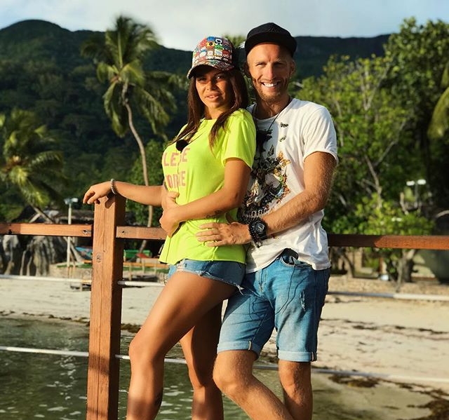 Александра Шева стала жертвой насилия Александра Шева стала жертвой насилия