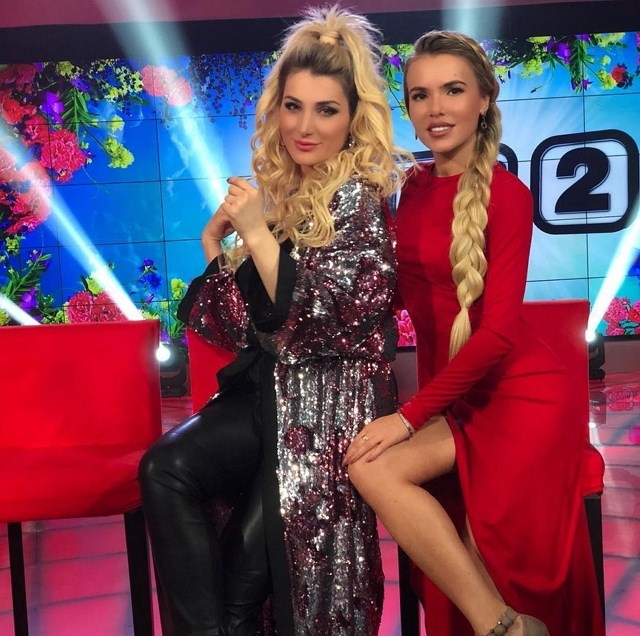 Фото со съёмок ток-шоу (26.03.2018) Фото со съёмок ток-шоу (26.03.2018)