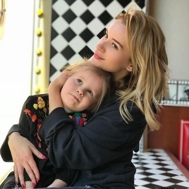 Фото детей участников Дома-2 (26.03.2018) Фото детей участников Дома-2 (26.03.2018)