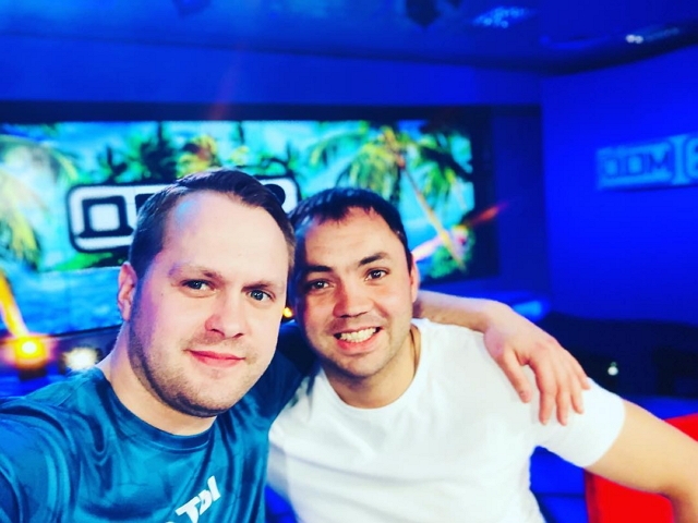 Фото со съёмок ток-шоу (30.03.2018) Фото со съёмок ток-шоу (30.03.2018)