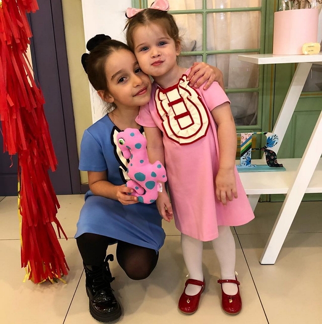 Фото детей участников Дома-2 (30.03.2018) Фото детей участников Дома-2 (30.03.2018)