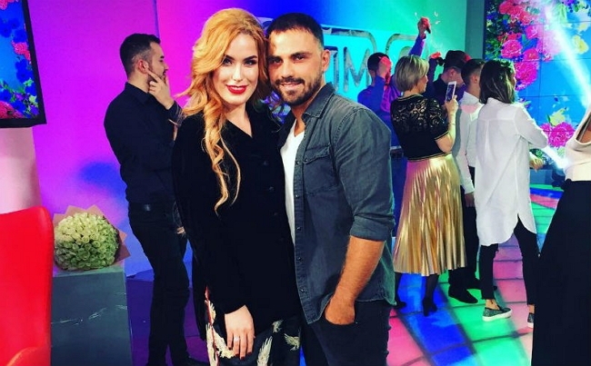 Оксана Ряска собирается на Дом-2 Оксана Ряска собирается на Дом-2